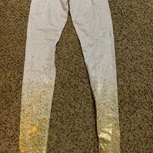 High waisted leggings